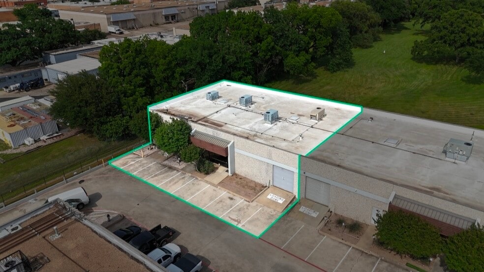 10606 Shady Trl, Dallas, TX for sale - Aerial - Image 2 of 16