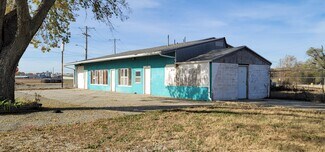 Plus de détails pour 904 E 4th St, Junction City, KS - Commerce de détail à vendre