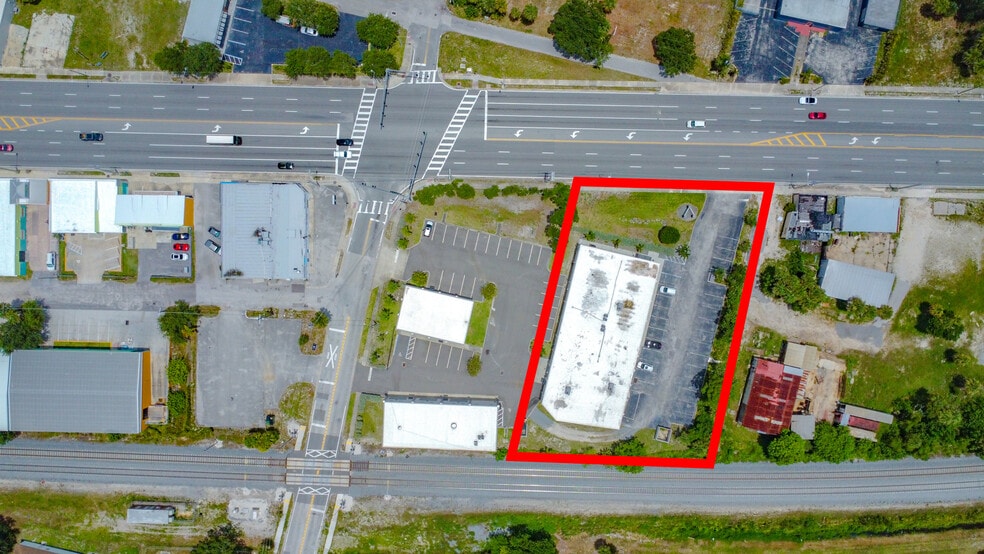 2500 S Harbor City Blvd, Melbourne, FL for lease - Building Photo - Image 2 of 16