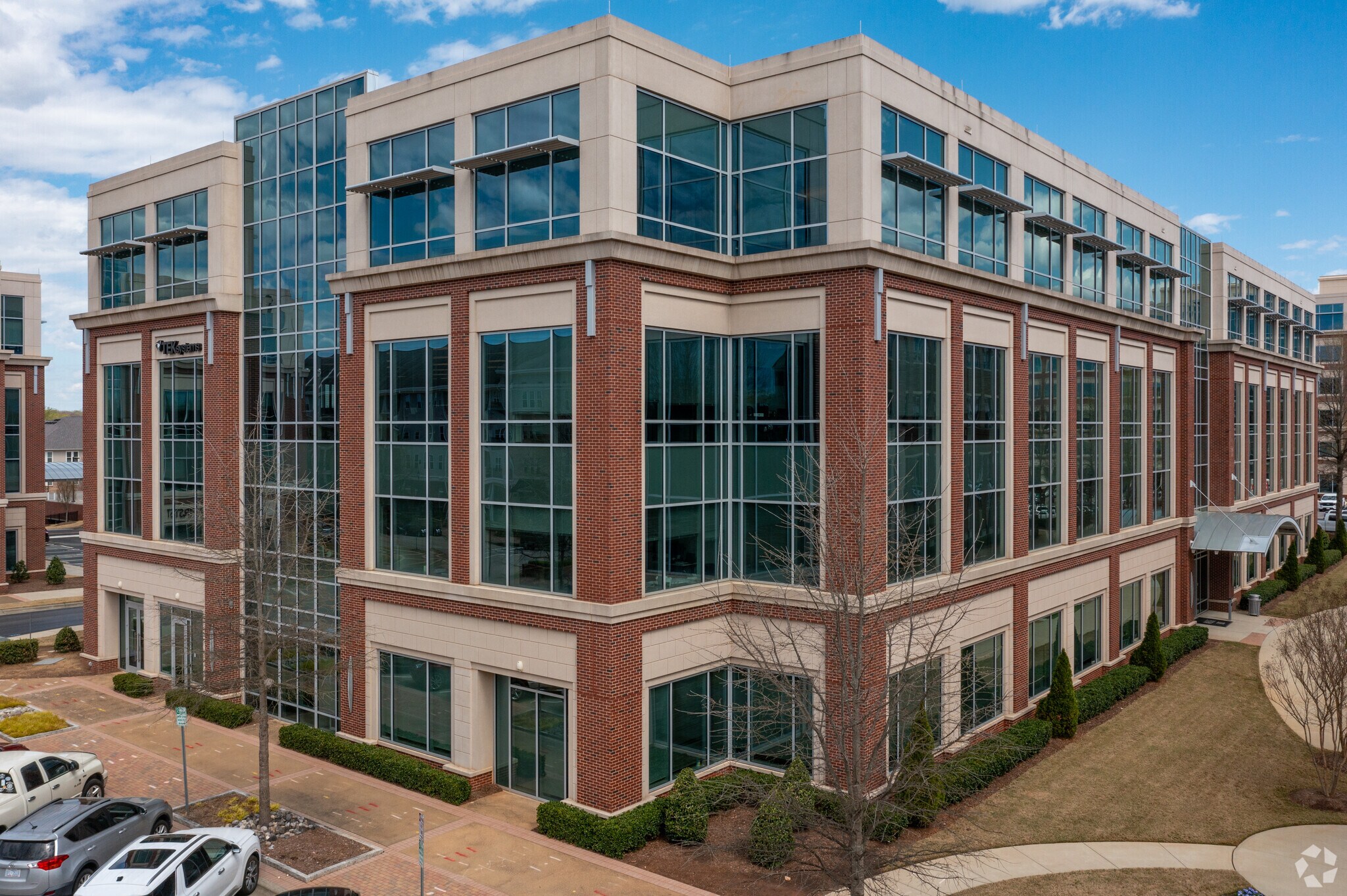 5440 Wade Park Blvd, Raleigh, NC à louer Photo du bâtiment- Image 1 de 51
