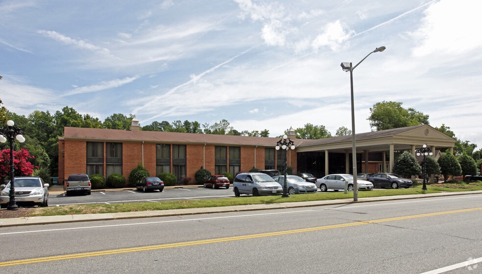 351 York St, Williamsburg, VA for lease - Building Photo - Image 2 of 14