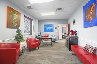 2050 Gordon W Shelton Blvd, Fredericksburg, VA for lease Building Photo- Image 2 of 34