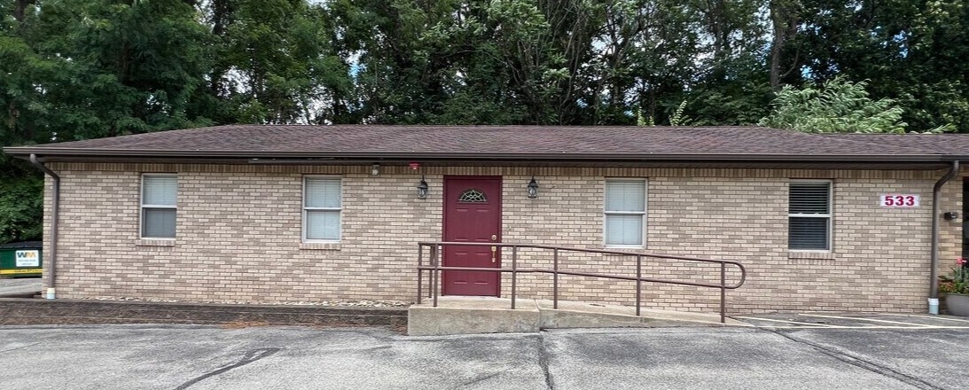 533 Rugh St, Greensburg, PA for lease Primary Photo- Image 1 of 2