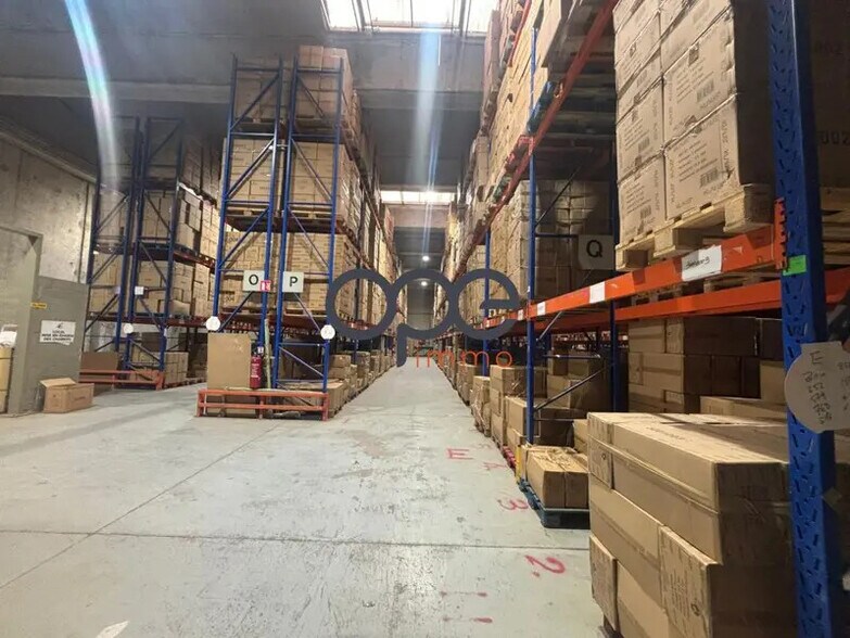 Industrial in Gonesse for lease - Building Photo - Image 3 of 8