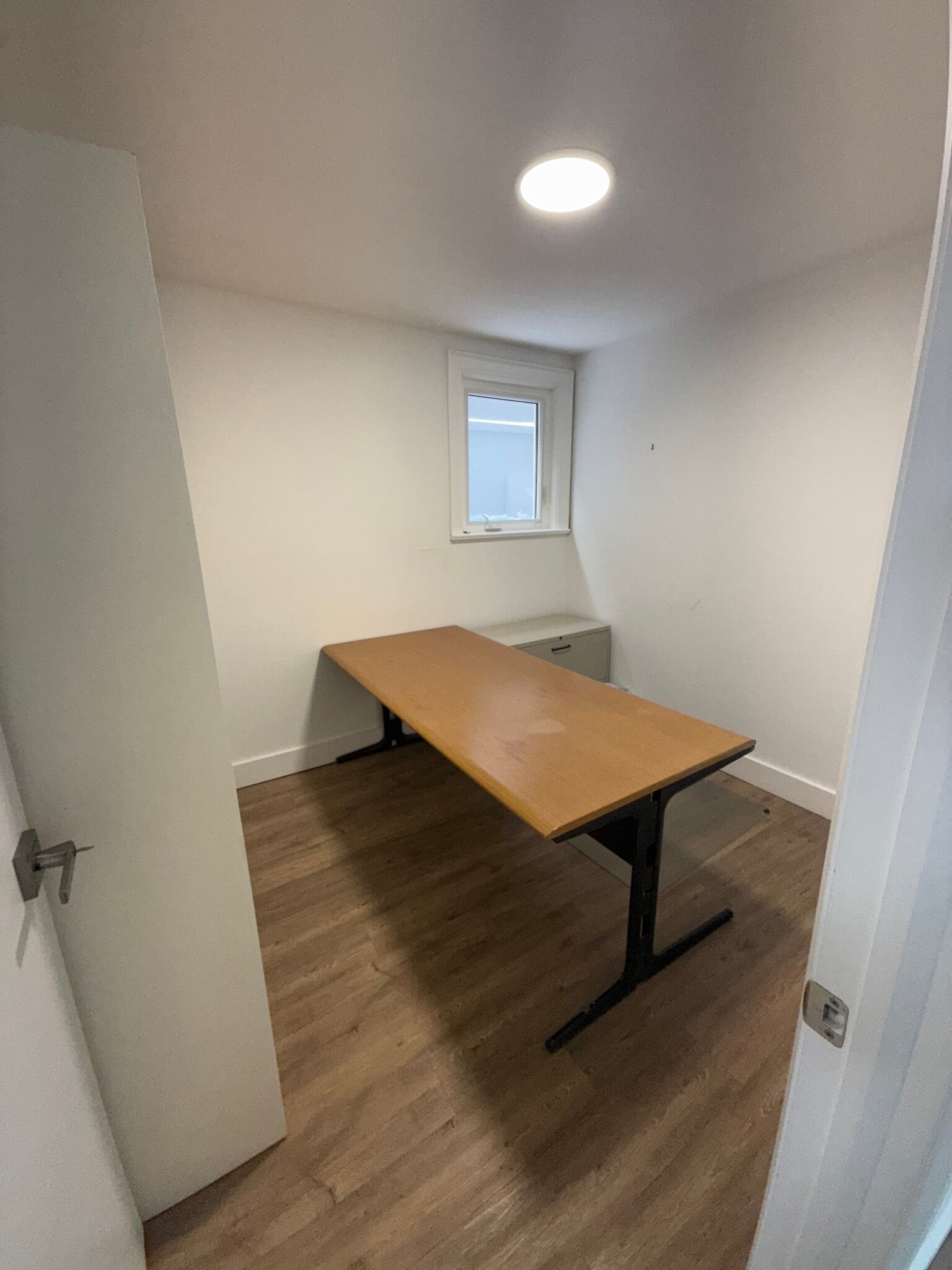 193 Roe Ave, Toronto, ON for lease Interior Photo- Image 1 of 12