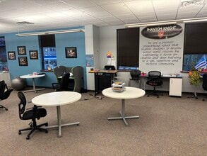 400 Reid St, De Pere, WI à louer Photo intérieure- Image 2 de 24