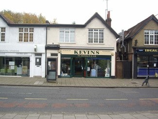 Plus de détails pour 104 Marsh Rd, Pinner - Commerce de détail à vendre