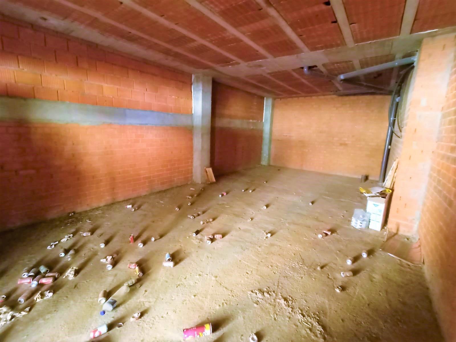 Commerce de détail dans Cáceres, Cáceres à louer Photo du bâtiment- Image 1 de 4