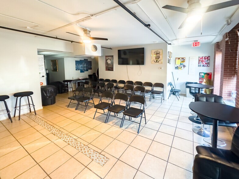 401-417 E Oakwood Blvd, Chicago, IL à vendre - Photo intérieure - Image 3 de 22