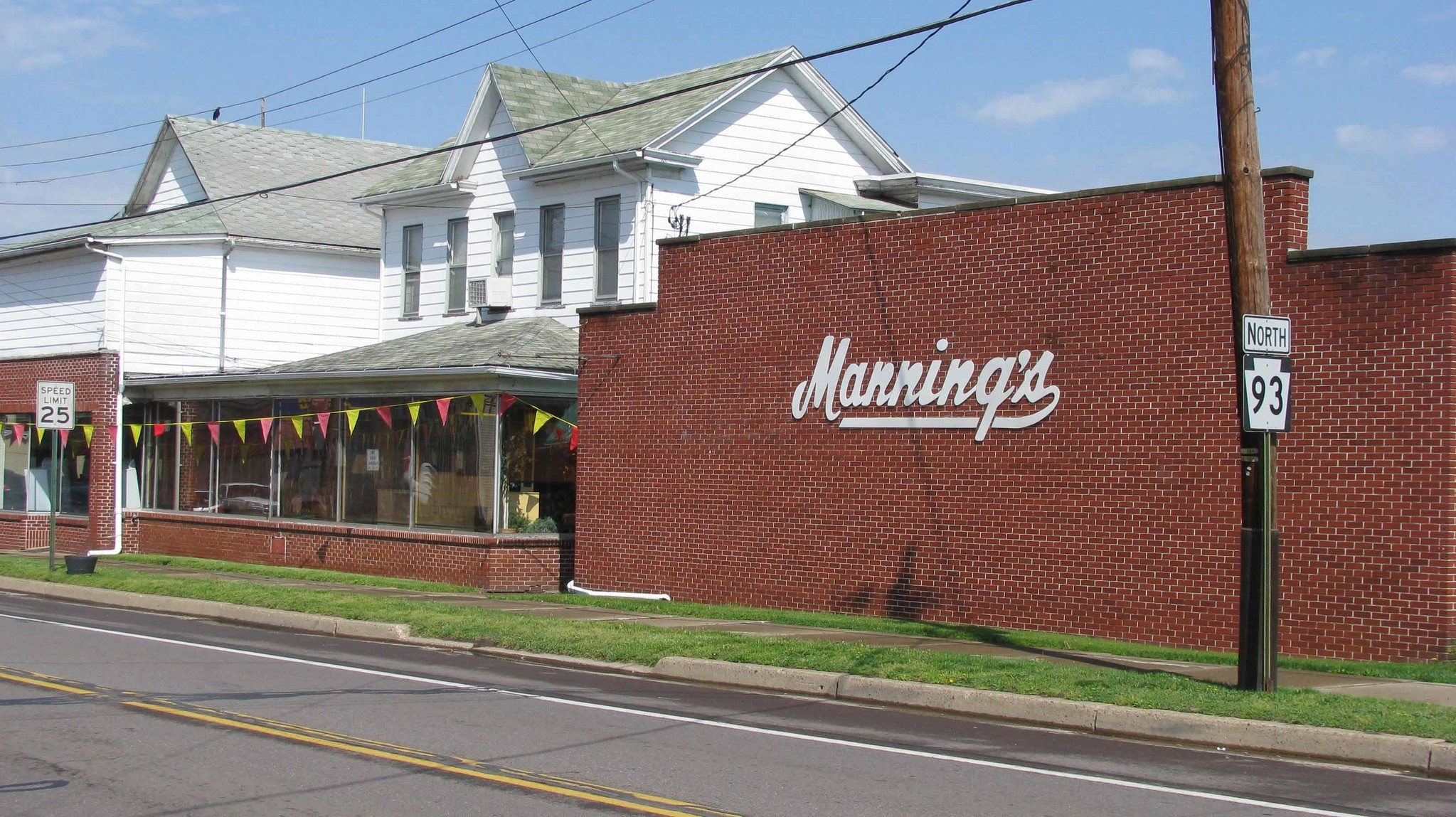 421-429 W 3rd St, Nescopeck, PA for sale Building Photo- Image 1 of 1