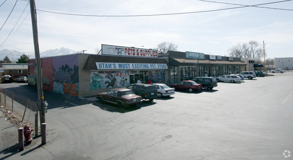 4875-4889 S Redwood Rd, Salt Lake City, UT for lease - Building Photo - Image 3 of 10