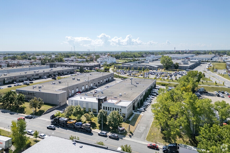 2702-2722 Rue Lapierre, Montréal, QC for sale - Aerial - Image 3 of 3