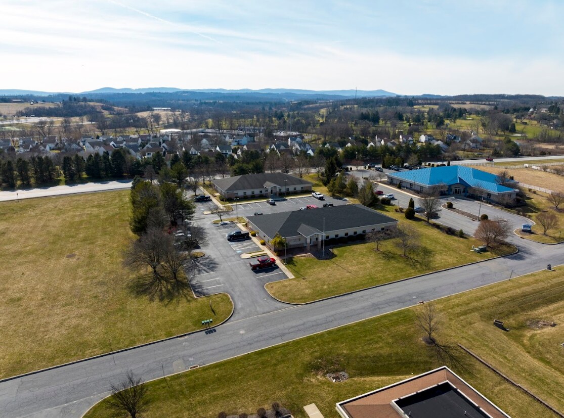 1020-1022 James Dr, Leesport, PA à vendre Photo du bâtiment- Image 1 de 1