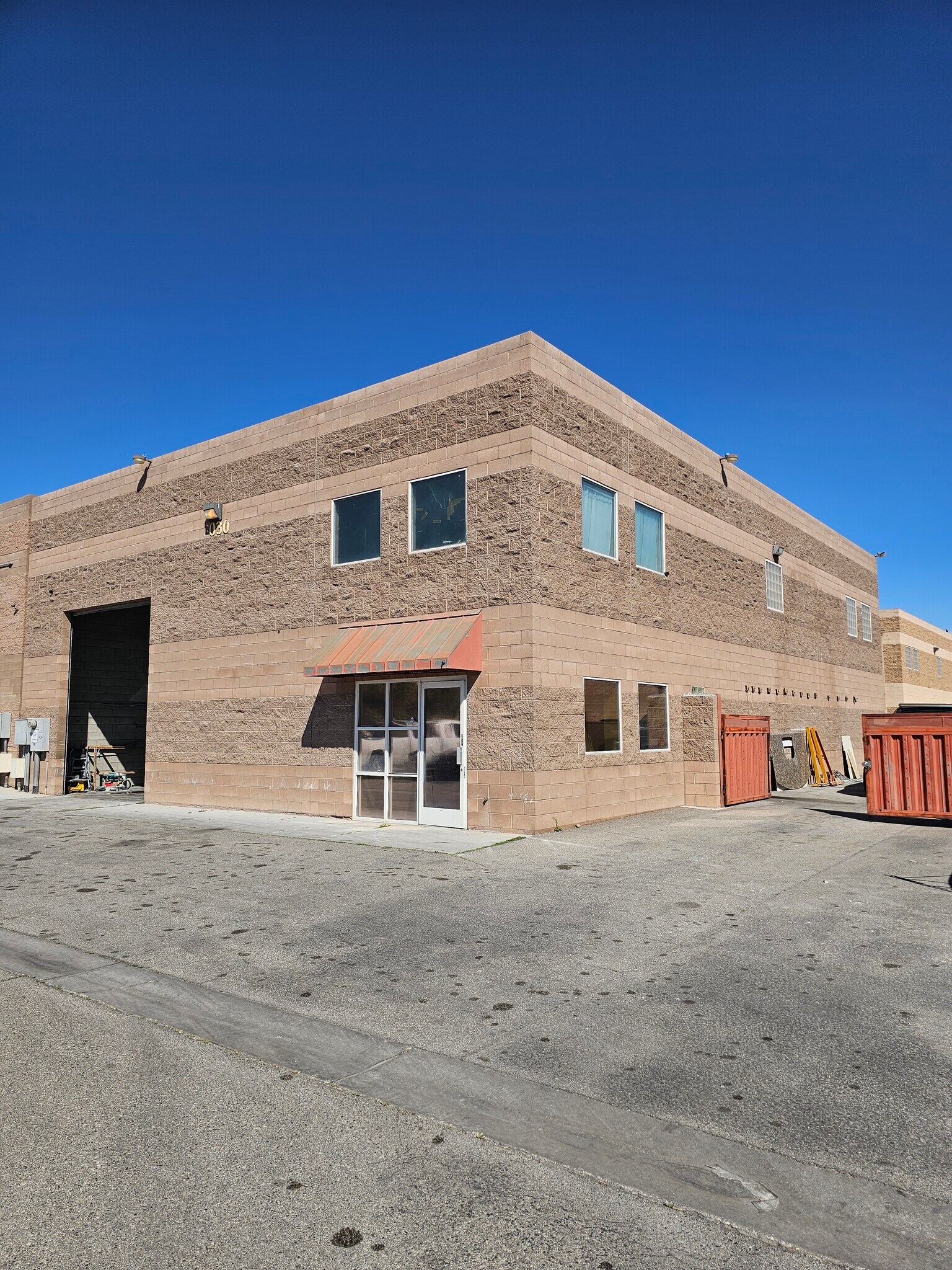 3030 Marco St, Las Vegas, NV à vendre Photo principale- Image 1 de 7