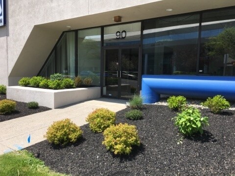 90 Broadway, Buffalo, NY à louer - Photo du bâtiment - Image 1 de 30