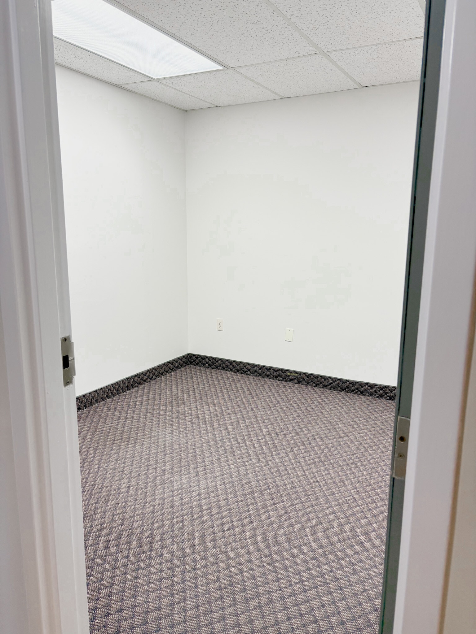 2109 London Line, Sarnia, ON à louer Photo intérieure- Image 1 de 5