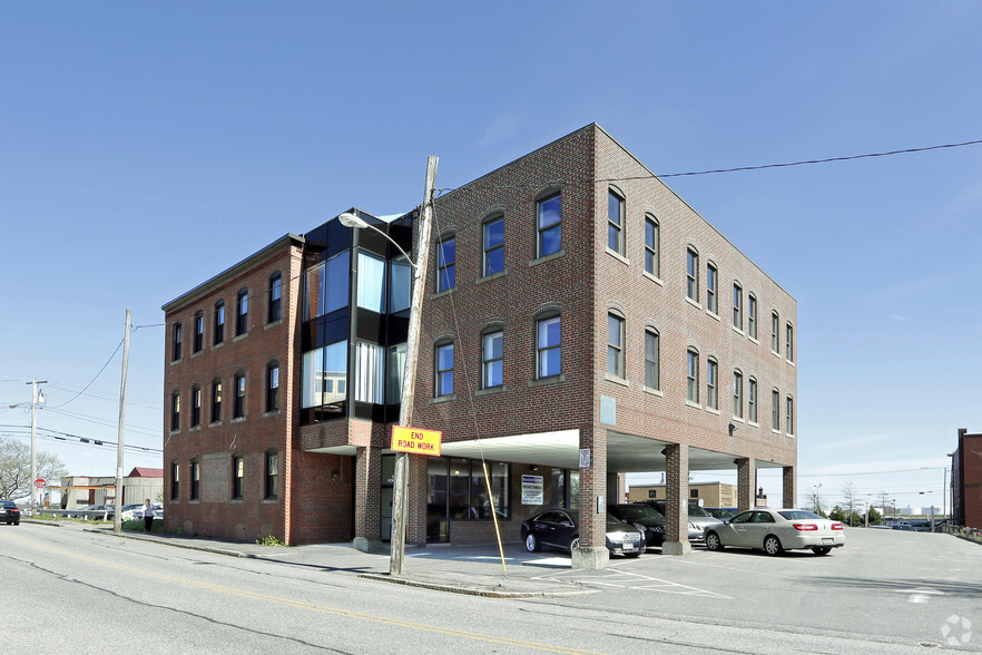 208 Fore St, Portland, ME for lease - Primary Photo - Image 1 of 13