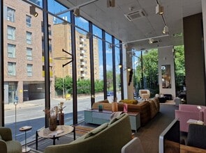 452-454 Finchley Rd, London for lease Interior Photo- Image 1 of 6