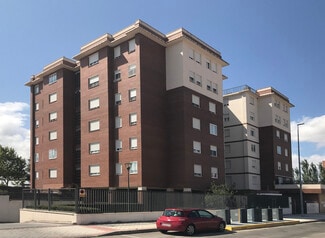 More details for Calle de Ernesto Che Guevara, 11, Fuenlabrada - Multifamily for Sale