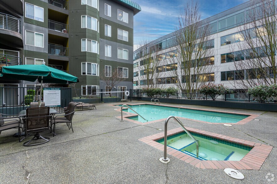 2226 Elliott Ave, Seattle, WA à louer - Photo intérieure - Image 3 de 7