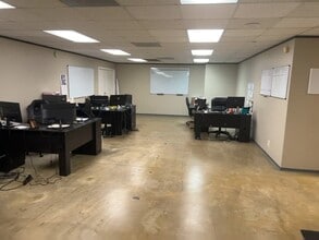 9776 Whithorn Dr, Houston, TX for lease - Commercial Listing Video 