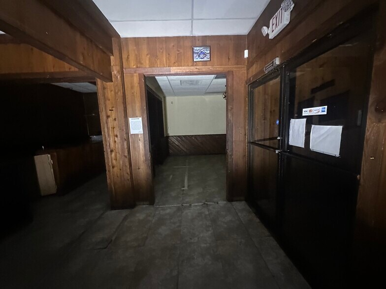 3145 N Watkins St, Memphis, TN à vendre - Photo du bâtiment - Image 3 de 42