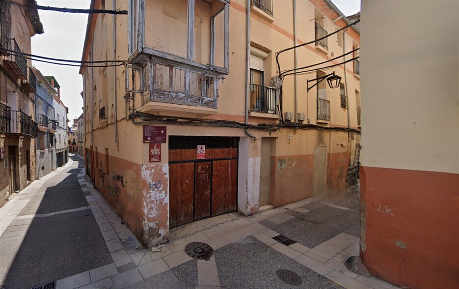Calle Estrella, Calahorra, La Rioja à vendre - Photo du bâtiment - Image 2 de 2