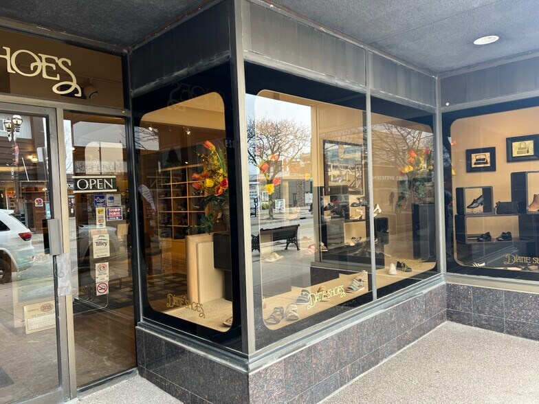 1329 Ottawa St, Windsor, ON à vendre - Photo du bâtiment - Image 3 de 5
