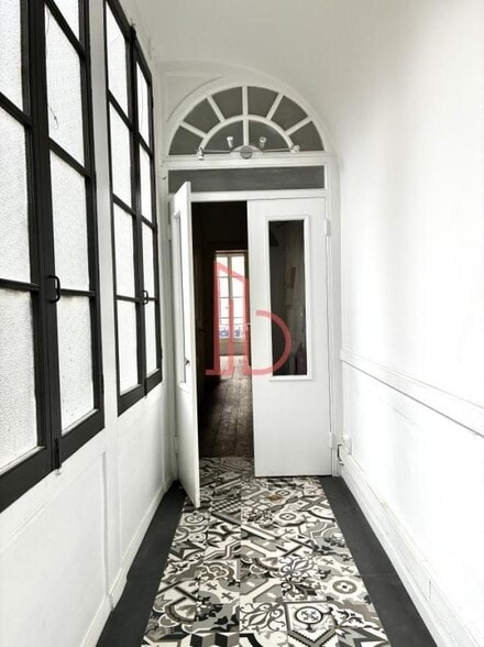 Rue Des Menuts, Bordeaux for sale - Building Photo - Image 2 of 9
