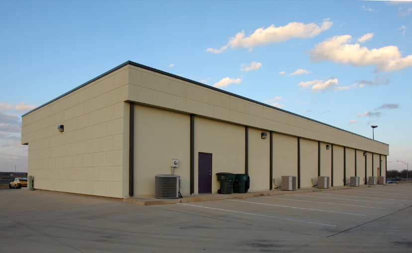 1402 W Grant Ave, Pauls Valley, OK à louer - Photo du bâtiment - Image 3 de 4