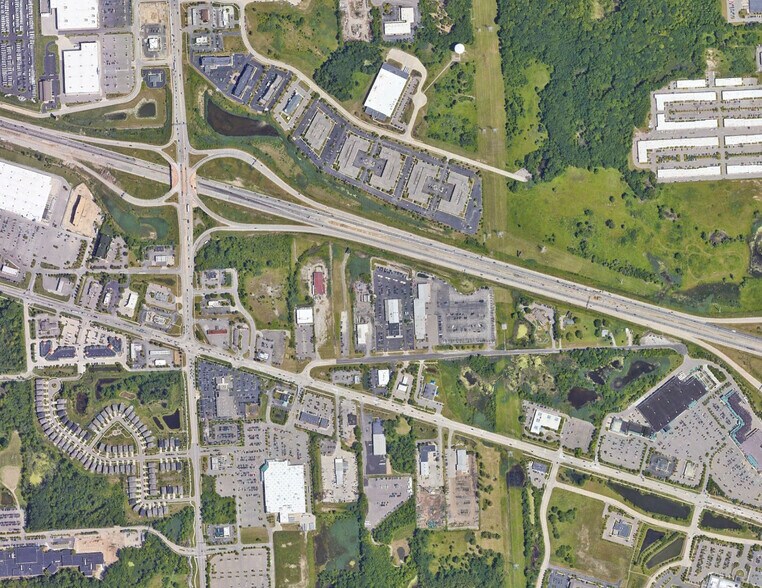 800 Sam's Way Dr, Wixom, MI for sale - Aerial - Image 2 of 2