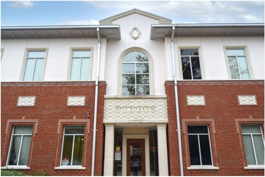 4511 Yoakum Blvd, Houston, TX for lease - Building Photo - Image 3 of 19