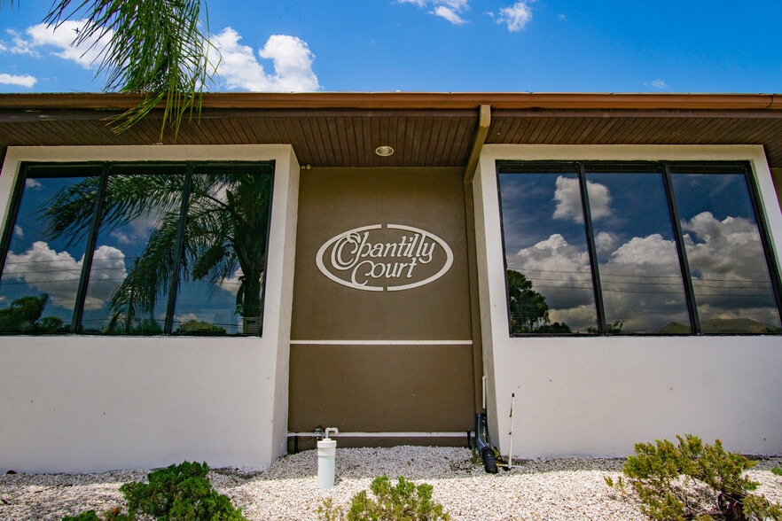 1555 Howell Branch Rd, Winter Park, FL for lease - Building Photo - Image 3 of 15
