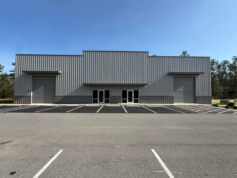 142 John Galt Rd, Santa Rosa Beach, FL for lease - Building Photo - Image 1 of 10