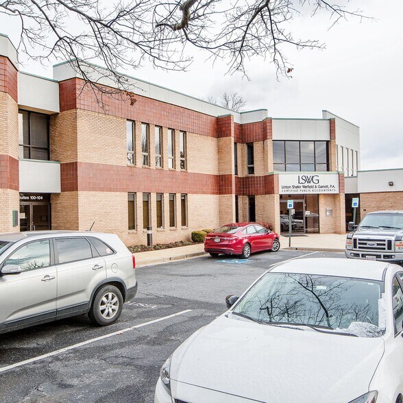 201 Thomas Johnson Dr, Frederick, MD for lease - Building Photo - Image 2 of 5