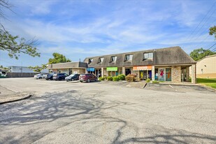 Oak Hill Retail & Executive Suites - Parc de stationnement couvert