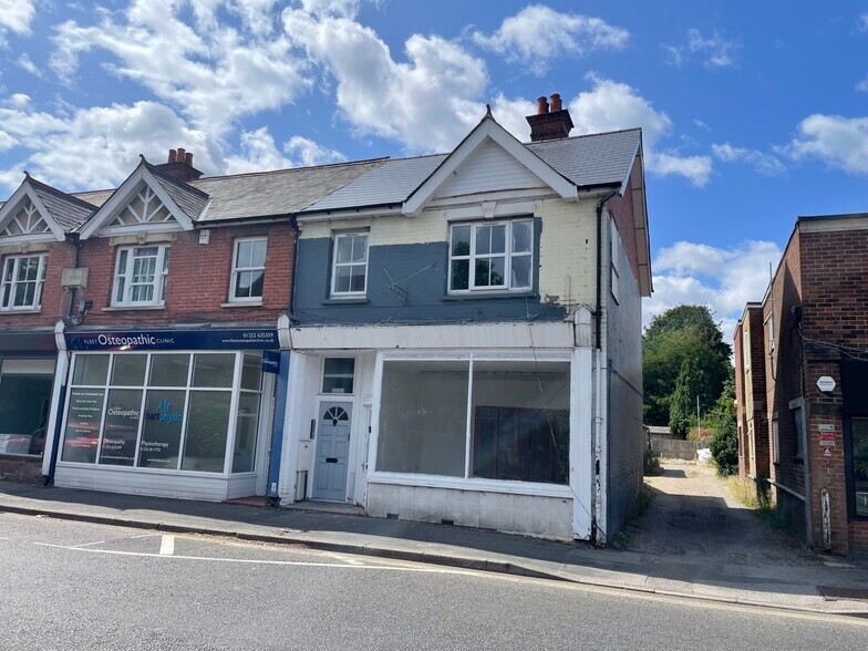 4 Kings Rd, Fleet for lease - Building Photo - Image 1 of 3