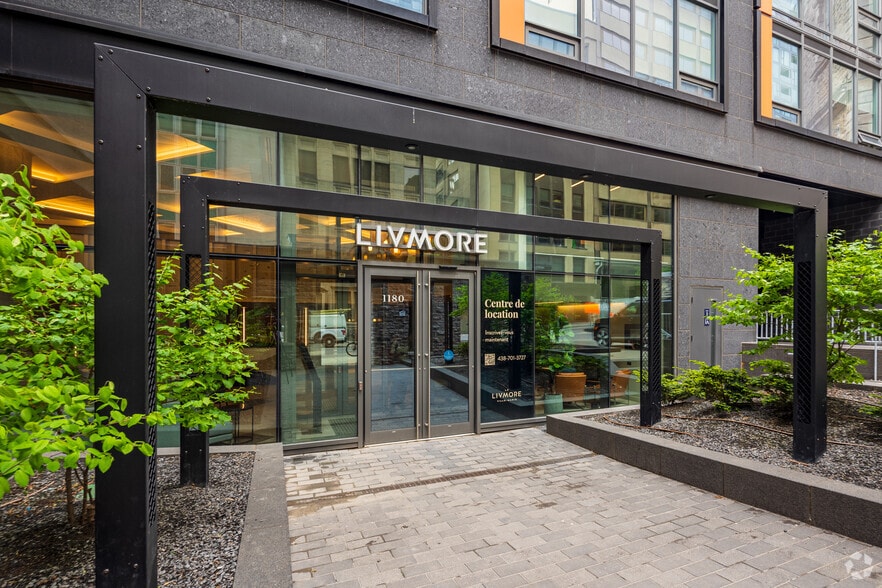 435 Boul René-Lévesque O, Montréal, QC à louer - Photo du bâtiment - Image 2 de 25