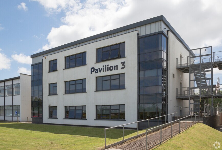 Linwood Rd, Linwood à louer - Photo du bâtiment - Image 2 de 2