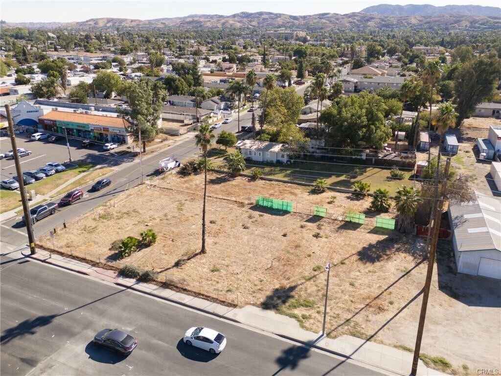 25183 Redlands blvd, Loma Linda, CA à vendre Photo du bâtiment- Image 1 de 20