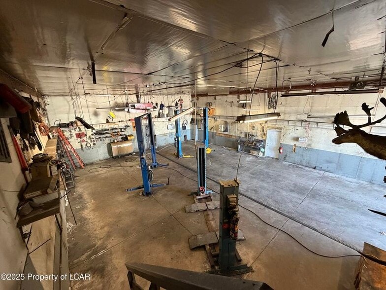 818 Suscon Rd, Pittston, PA à louer - Photo du bâtiment - Image 2 de 11