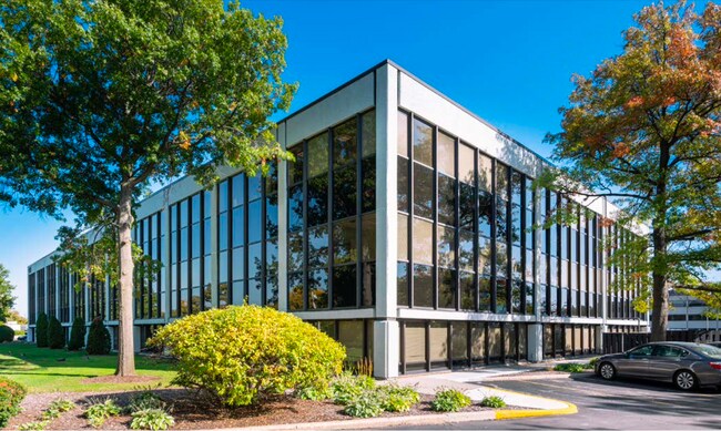 More details for 915 Harger Rd, Oak Brook, IL - Office for Lease