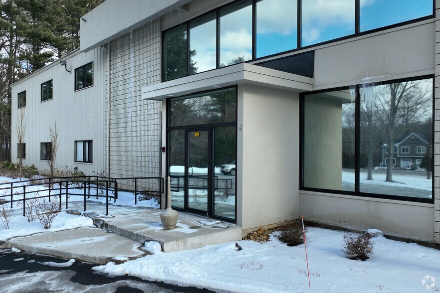 89 Newburyport Tpke, Ipswich, MA à louer - Photo du bâtiment - Image 3 de 4