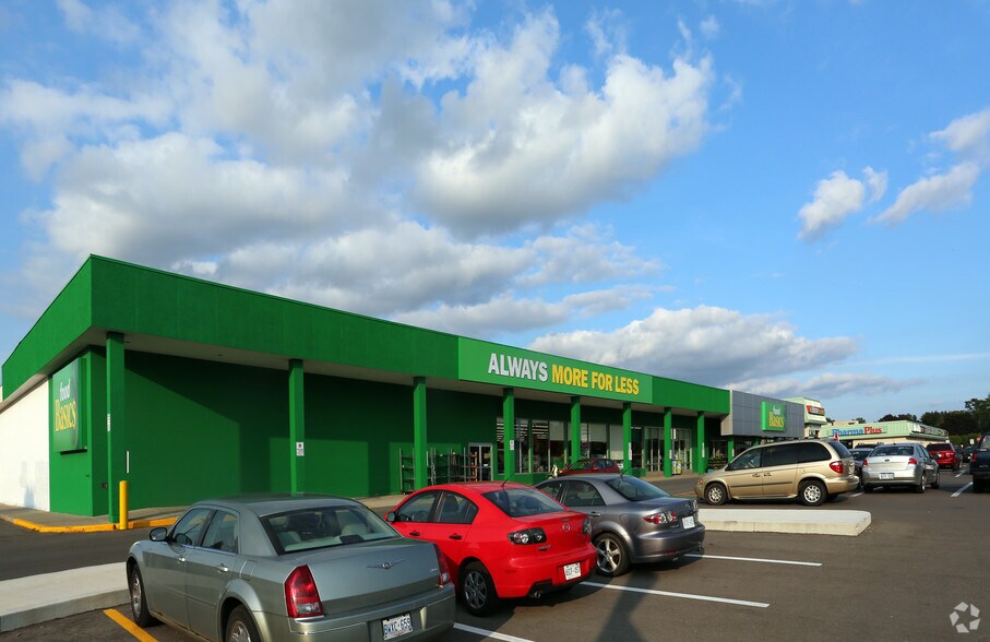 580-640 Mohawk Rd W, Hamilton, ON à louer - Photo du bâtiment - Image 3 de 7
