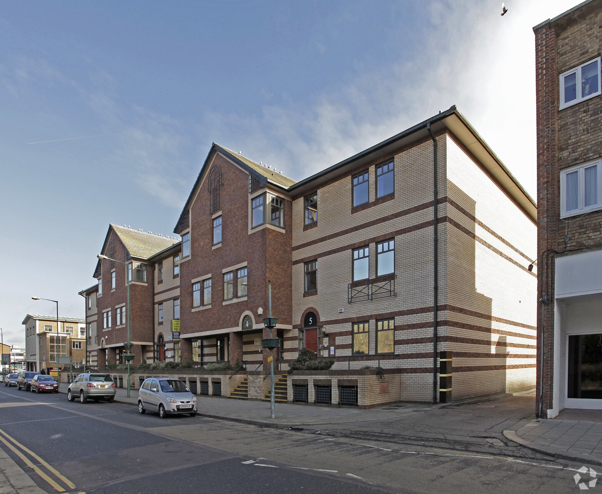 Waterhouse St, Hemel Hempstead à louer Photo principale- Image 1 de 6