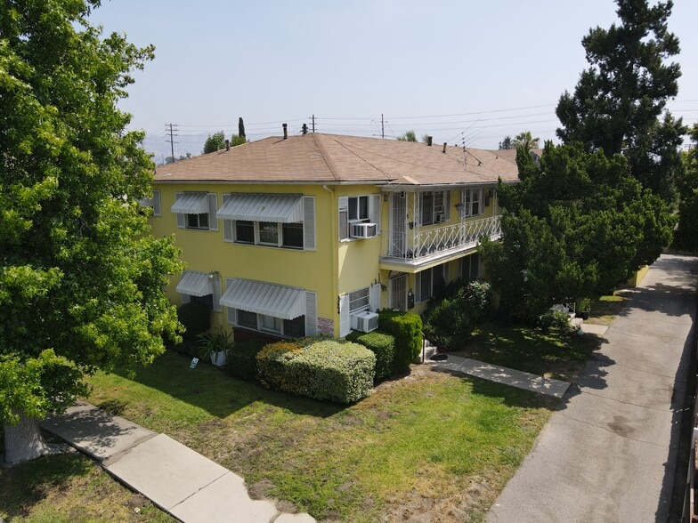 6264 Willowcrest Ave, North Hollywood, CA for sale - Building Photo - Image 2 of 10