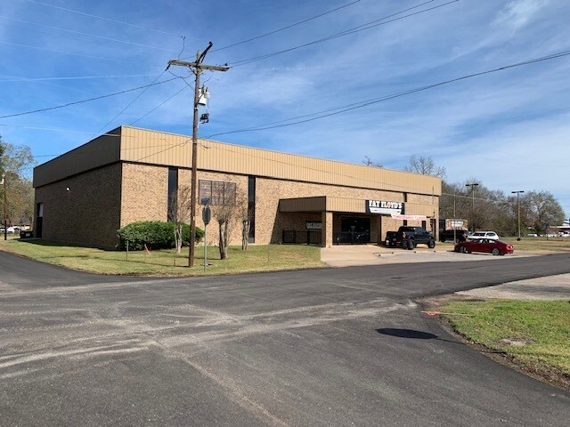 510 River St, Cleveland, TX à vendre - Photo du bâtiment - Image 2 de 18