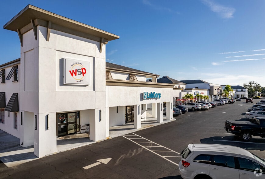 2901-2989 W Bay Dr, Belleair Bluffs, FL for lease - Building Photo - Image 3 of 5