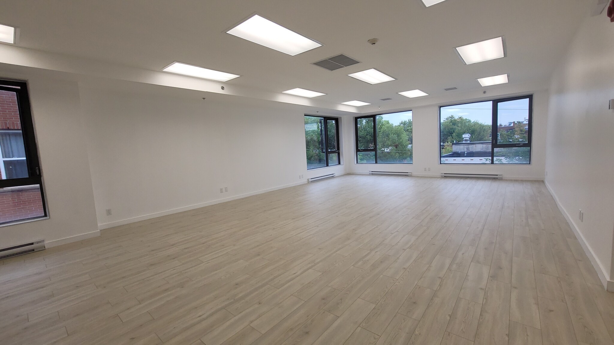 4510-4512 Rue Cartier, Montréal, QC à louer Photo intérieure- Image 1 de 9