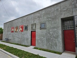 3116 Commerce St, Dallas, TX à louer Photo du bâtiment- Image 2 de 15